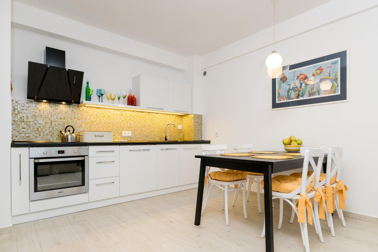 Apartamenty Amon Z Widokiem Na Morze Darlowko Exterior foto
