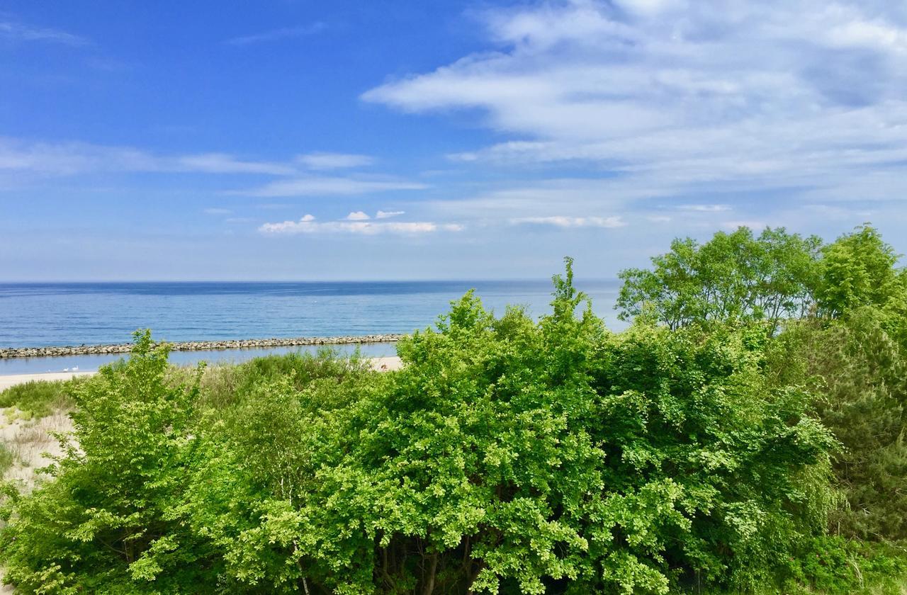 Apartamenty Amon Z Widokiem Na Morze Darlowko Exterior foto